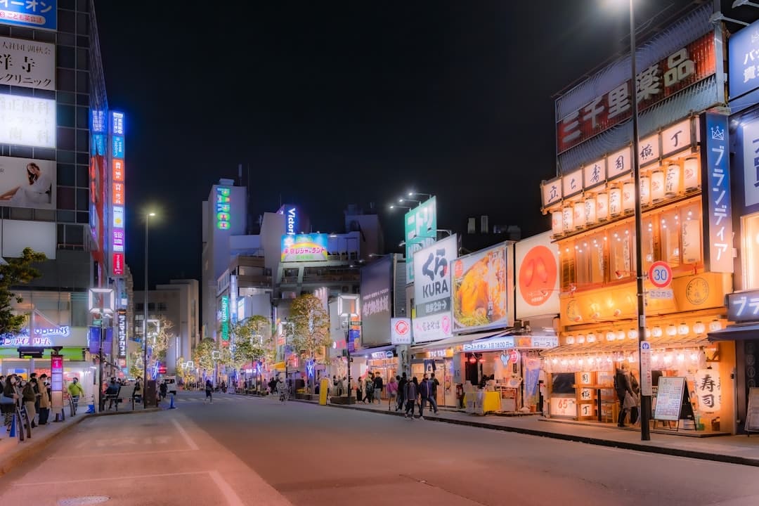 沪指涨近1% 重回3800点